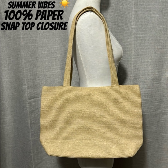 Bijoux Terner Snap Top Shoulder Bag-100% Paper-Natural Beige Color-GUC - Picture 1 of 16